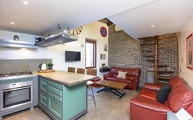 Mou Trastevere House By Rental In Rome