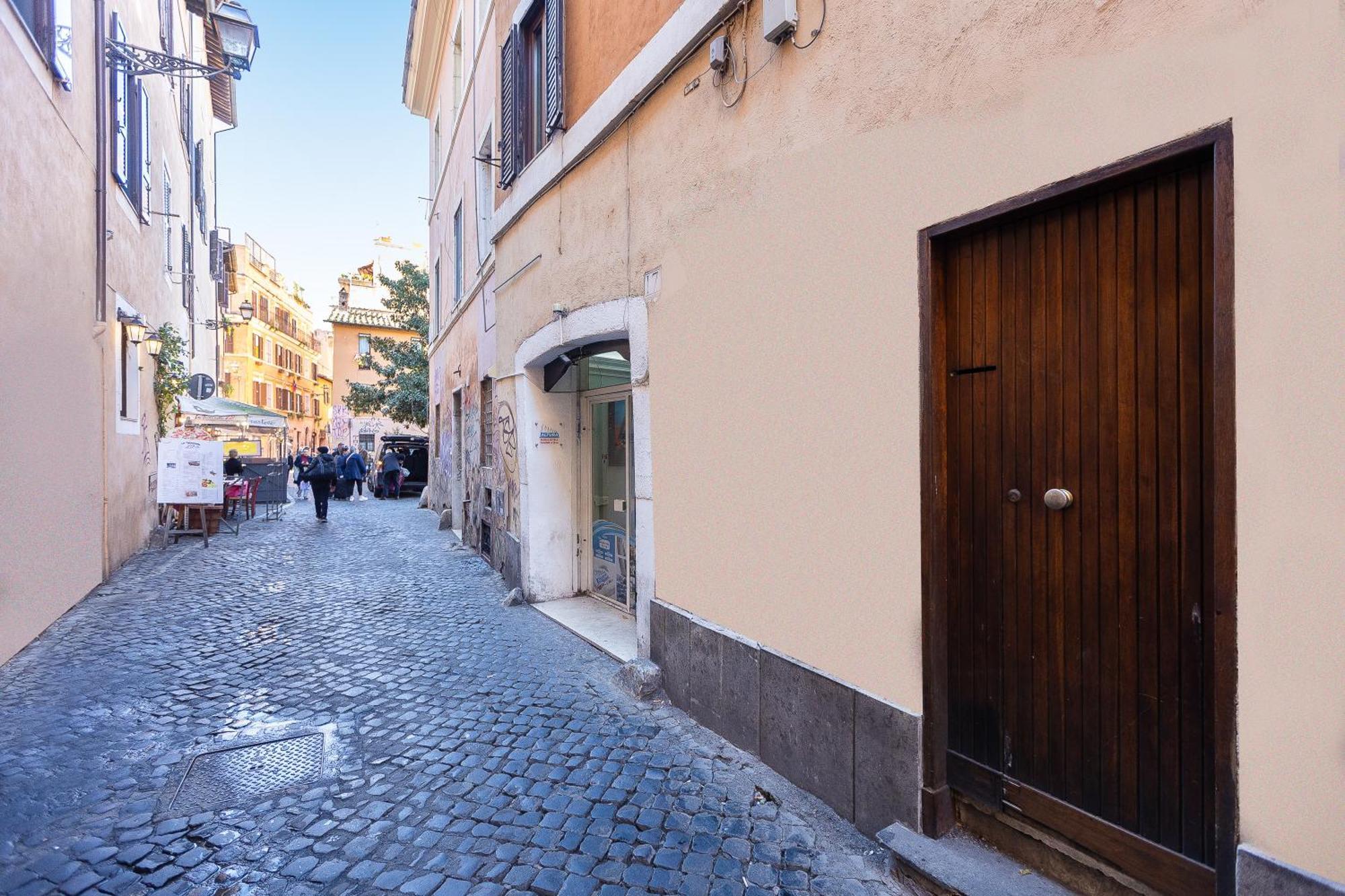 Mou Trastevere House By Rental In Rome Exterior photo